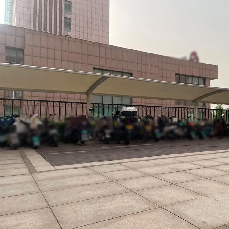 白银膜结构电动车棚